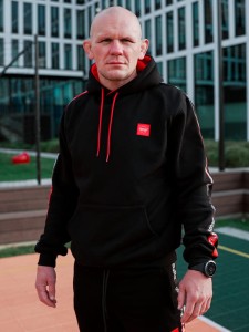 Środowisko Miejskie Hoody " CLS Mini Red" Black