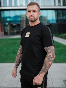 Środowisko Miejskie T-shirt "CLS GOLD" Black