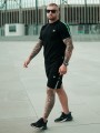 krotkie-spodenki-dresowe-cls-mini-czarne-zielone-srodowisko-miejskie (2).jpg
