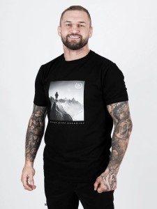 Środowisko Miejskie T-shirt "Never Stop Dreaming " Black  