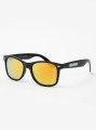 okulary-przeciwsloneczne-czarne-zolte-jigga-wear-name-contrast_1.jpg