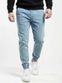 spodnie-jeansowe-jogger-laur-jasne-niebieskie (1).webp