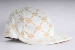 CZAPKA Z DASZKIEM JIGGA WEAR CLASSIC BEIGE/GOLD